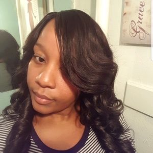 Meet your Posher, Danier